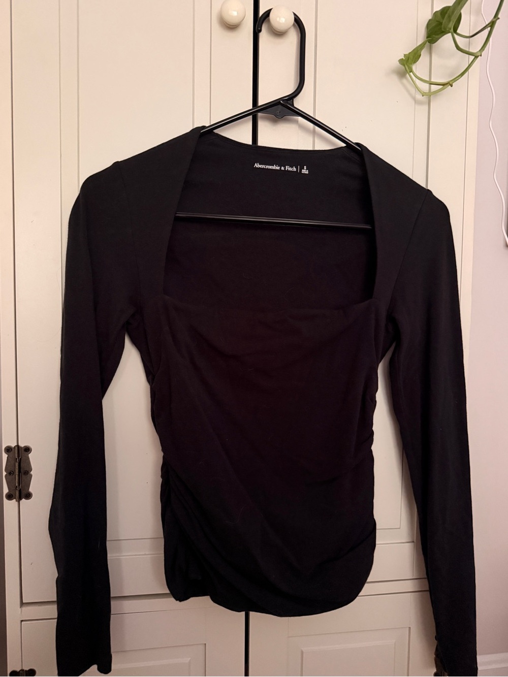 Abercrombie & Fitch Black Long-Sleeve Square Neck Top